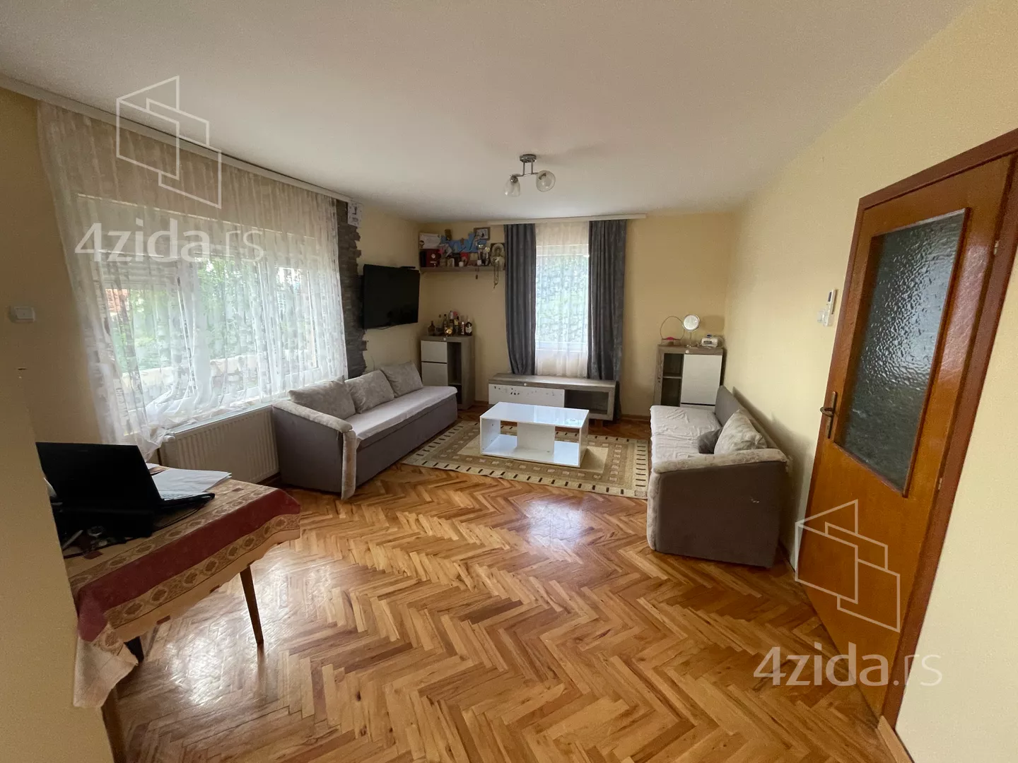 3-etažna kuća | 4zida