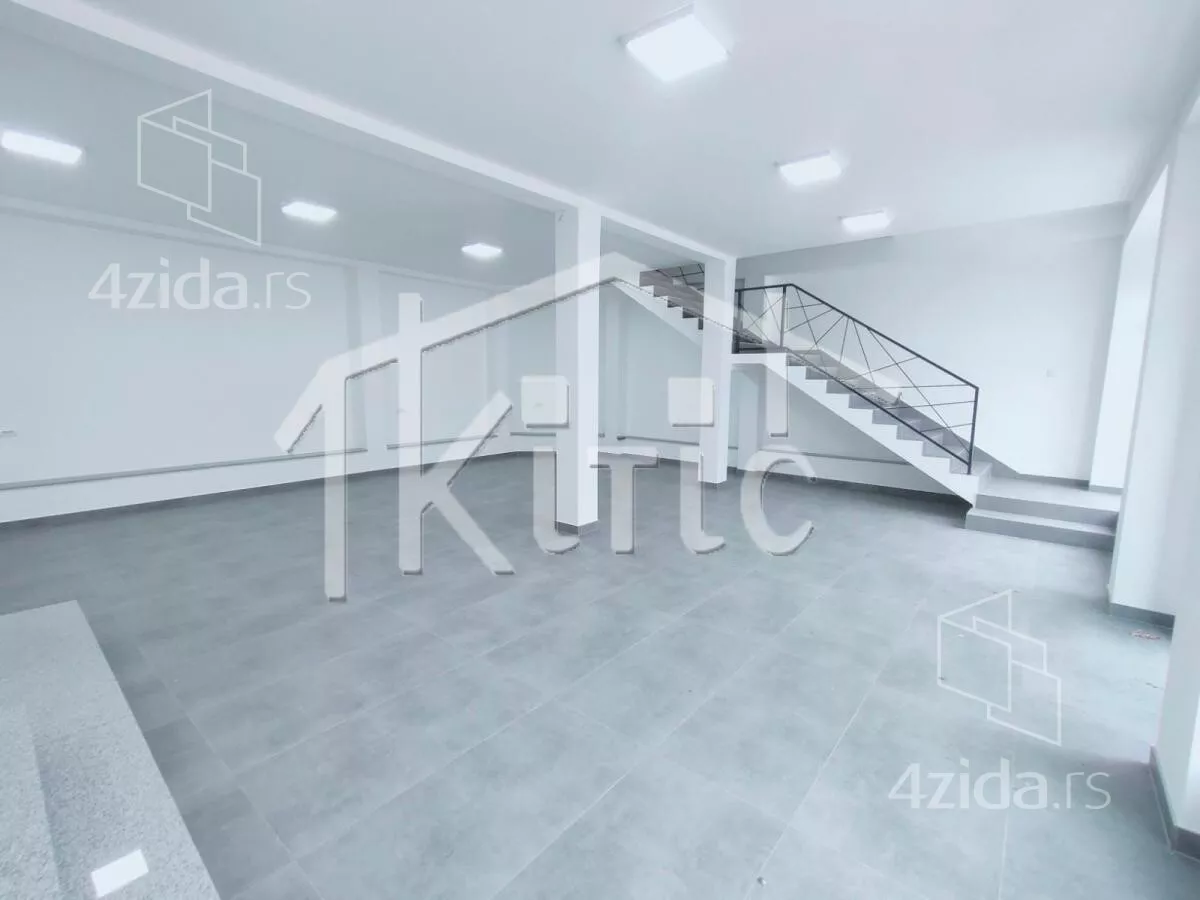 Poslovni prostor | 4zida