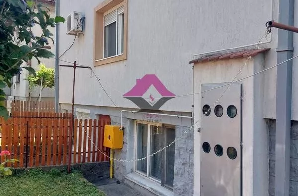 Petoiposoban stan | 4zida