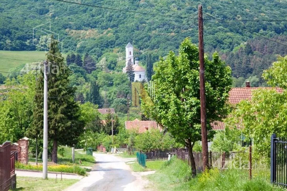 Plac | 4zida