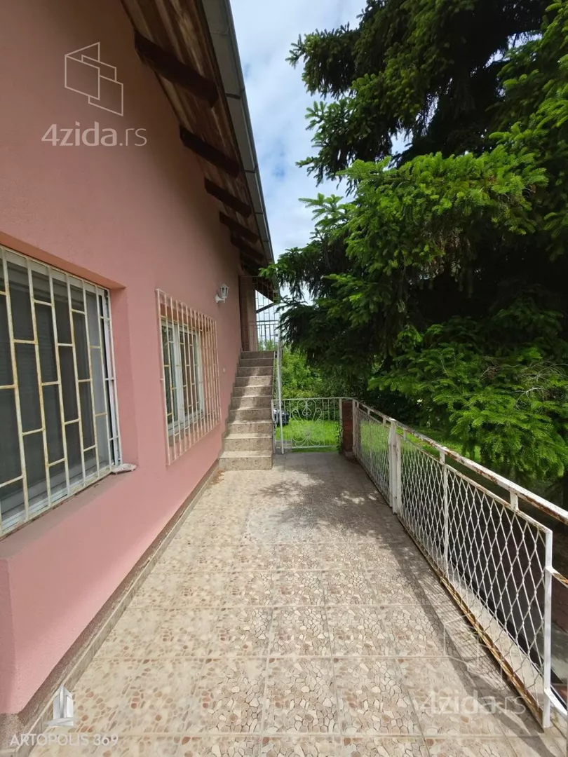 Kuća | 4zida