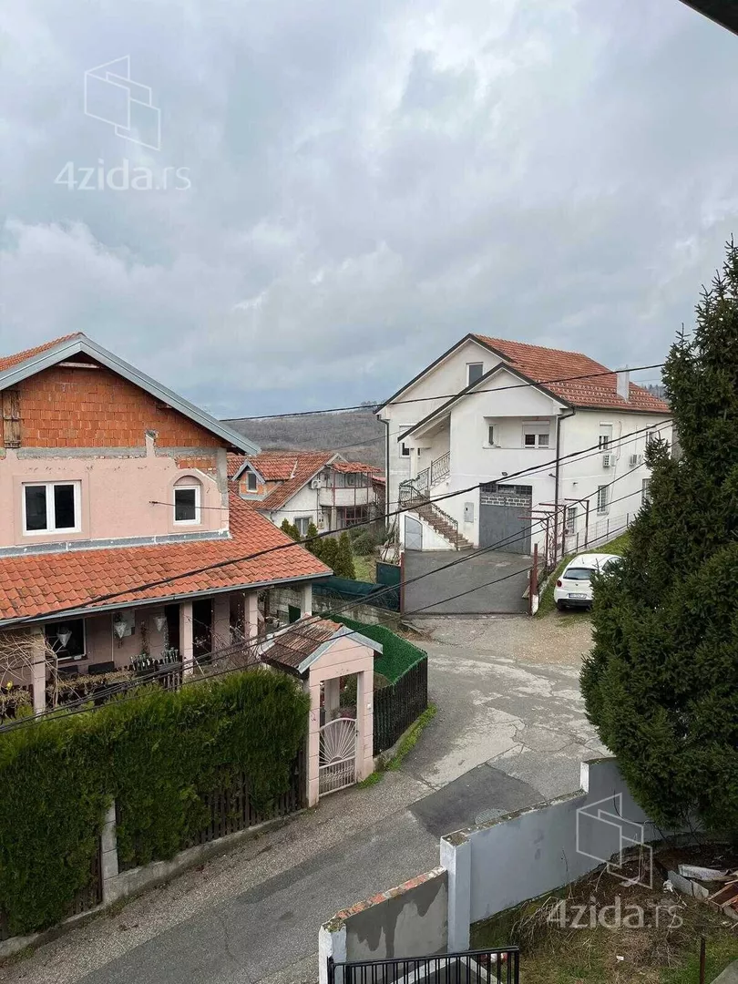 4-etažna kuća | 4zida