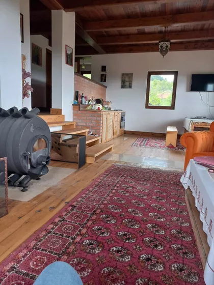 Okolne lokacije | 4zida.rs