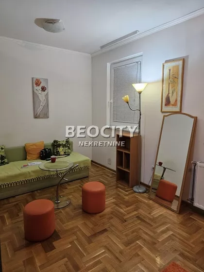 Mome Stanojlovića | 4zida.rs