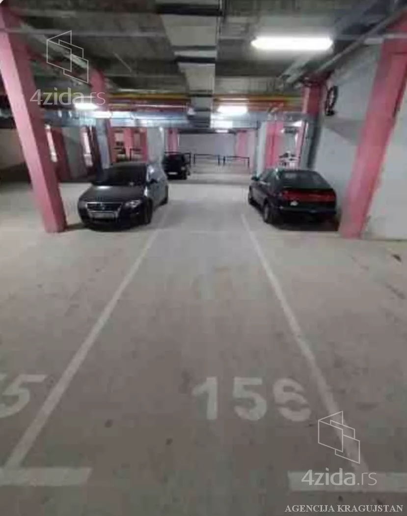 Parking | 4zida