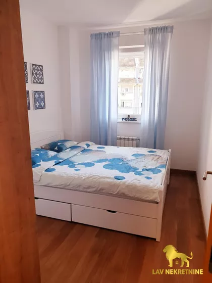 ZMAJ OGNJENA VUKA | 4zida.rs