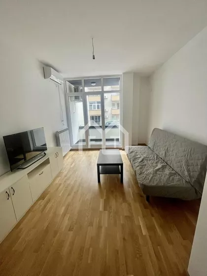 Mirka Milojkovića | 4zida.rs