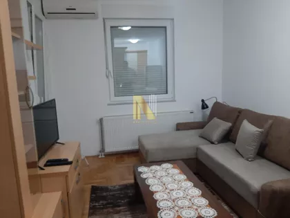 Banatić | 4zida.rs