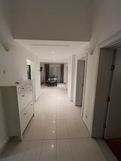 Kronštatska | 4zida.rs