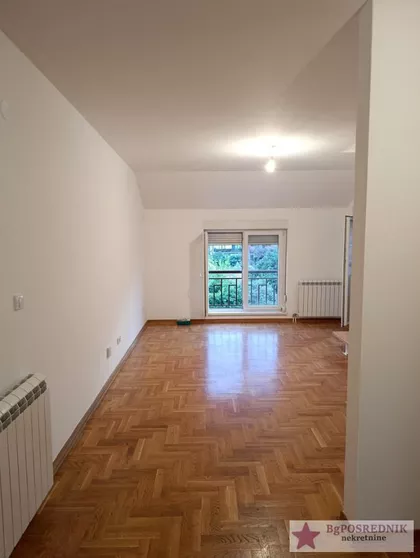 Radmile Savićević | 4zida.rs