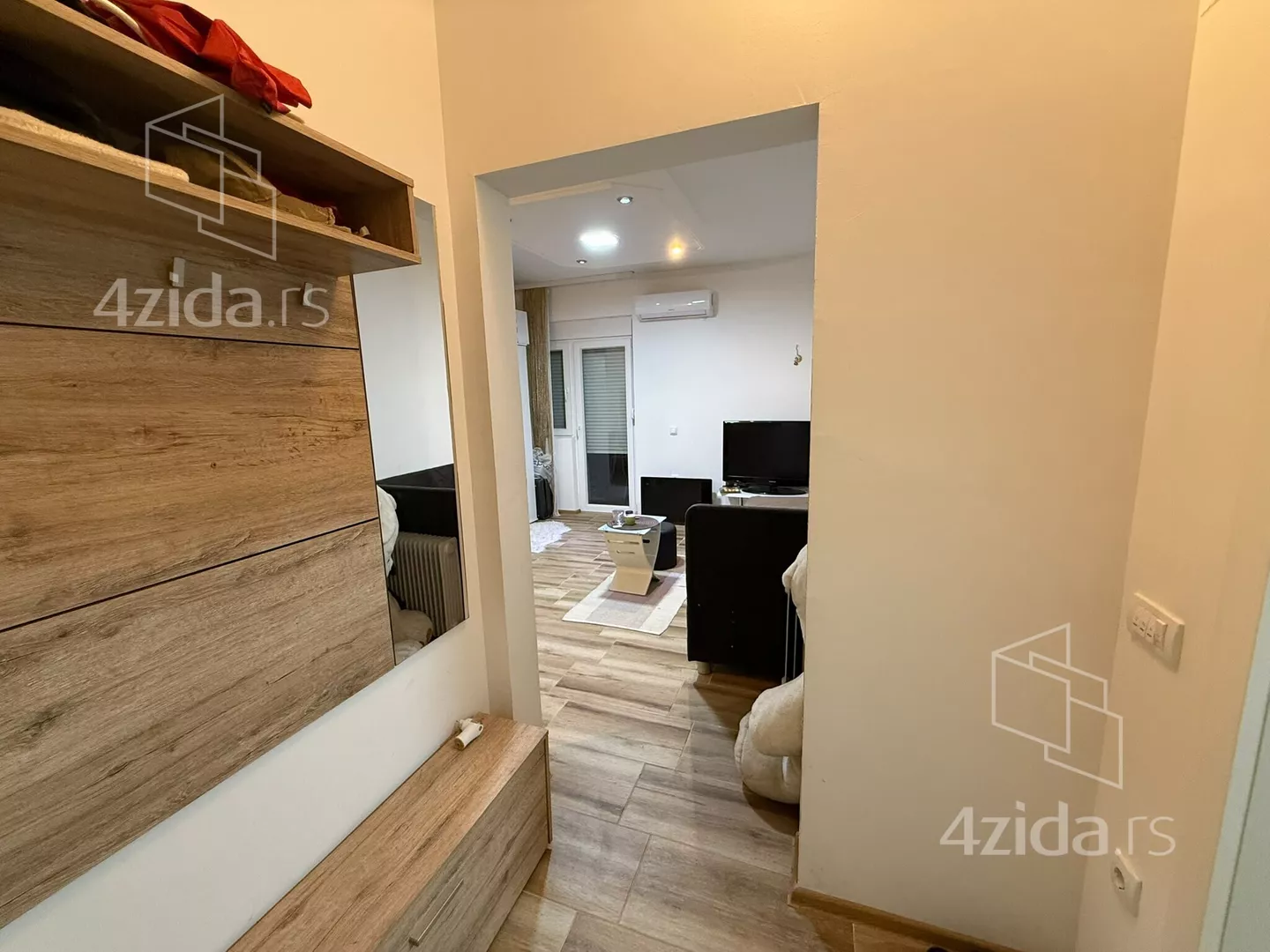 Garsonjera | 4zida