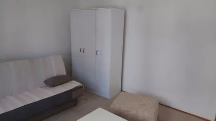 Božidar Adžija | 4zida.rs