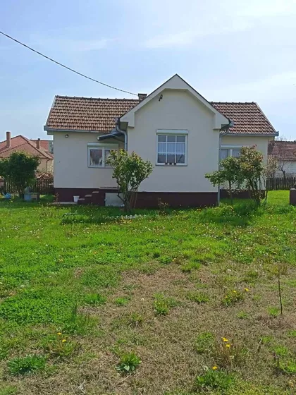 Pocerski Pričinović | 4zida.rs