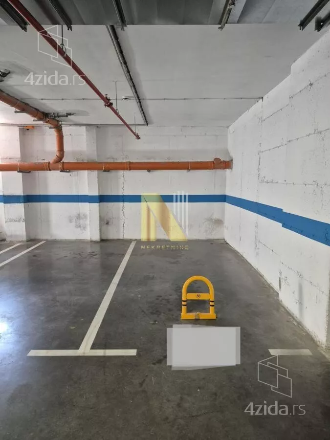 Garaža/Parking | 4zida