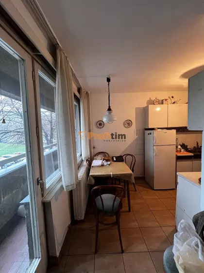 Karađorđeva | 4zida.rs