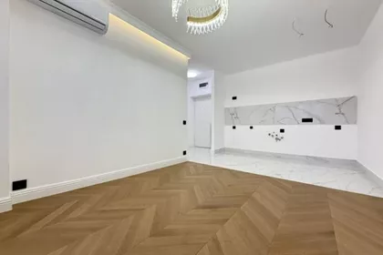 Južni Bulevar | 4zida.rs