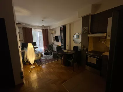 Novosadska 21 | 4zida.rs