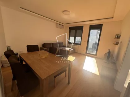 Vase Stajića | 4zida.rs