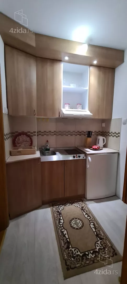 Garsonjera | 4zida