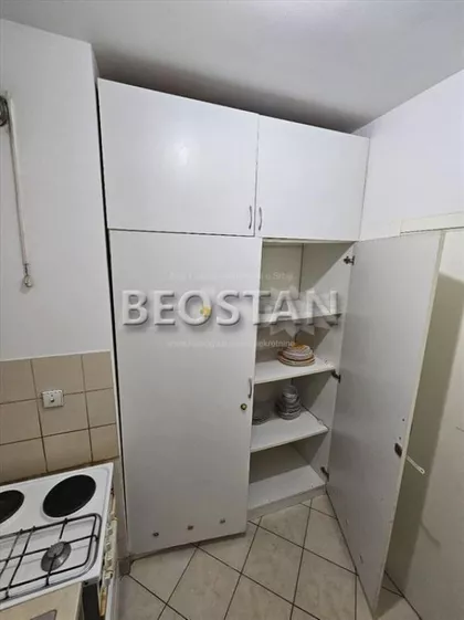 Nedeljka Gvozdenovica | 4zida.rs