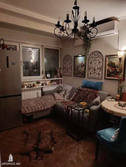 Studentska | 4zida.rs