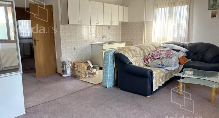 4-etažna kuća | 4zida