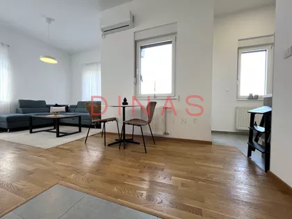 Cara Dušana | 4zida.rs