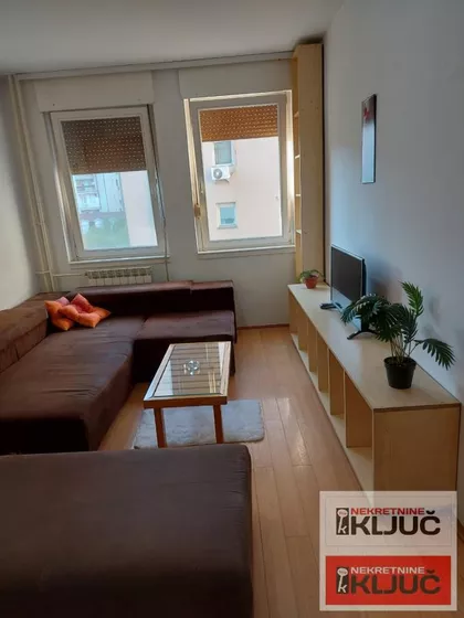 Bulevar Oslobođenja | 4zida.rs