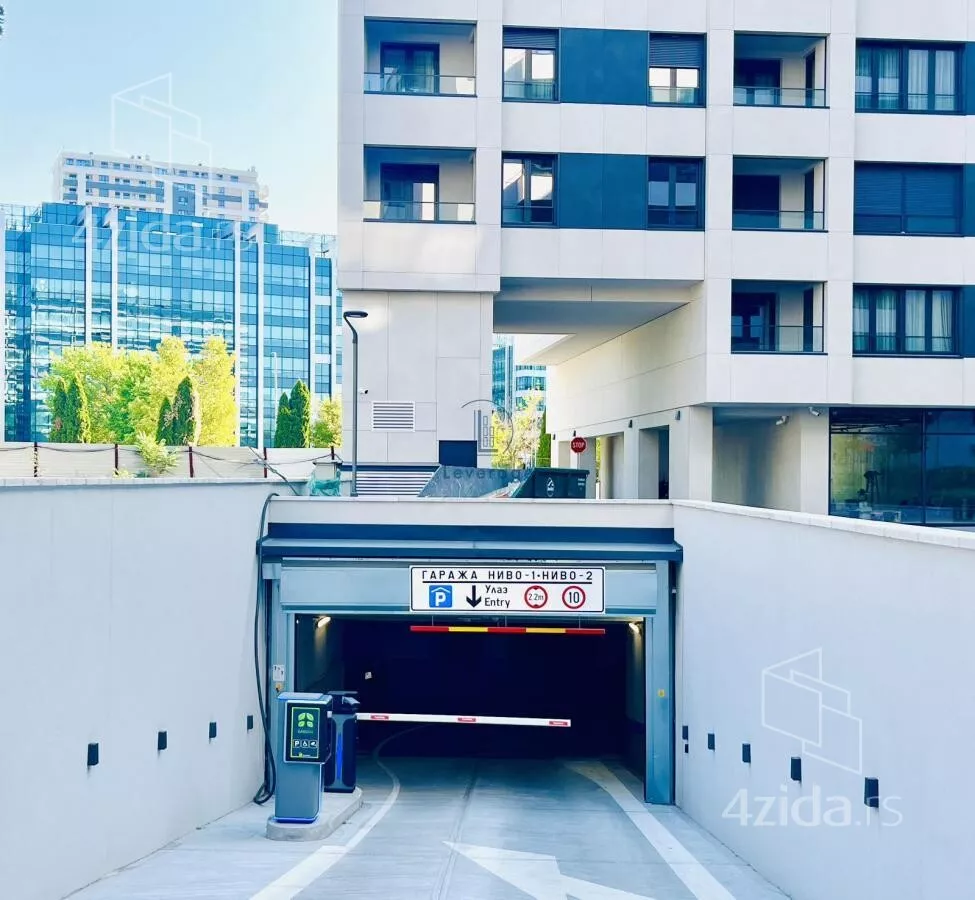Garaža/Parking | 4zida