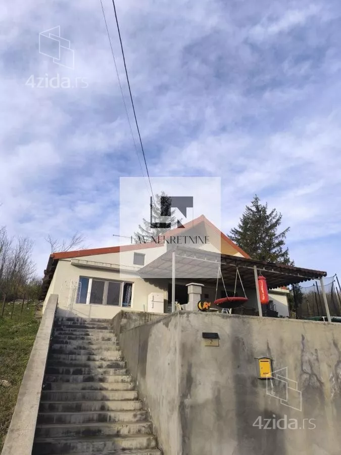 Kuća | 4zida