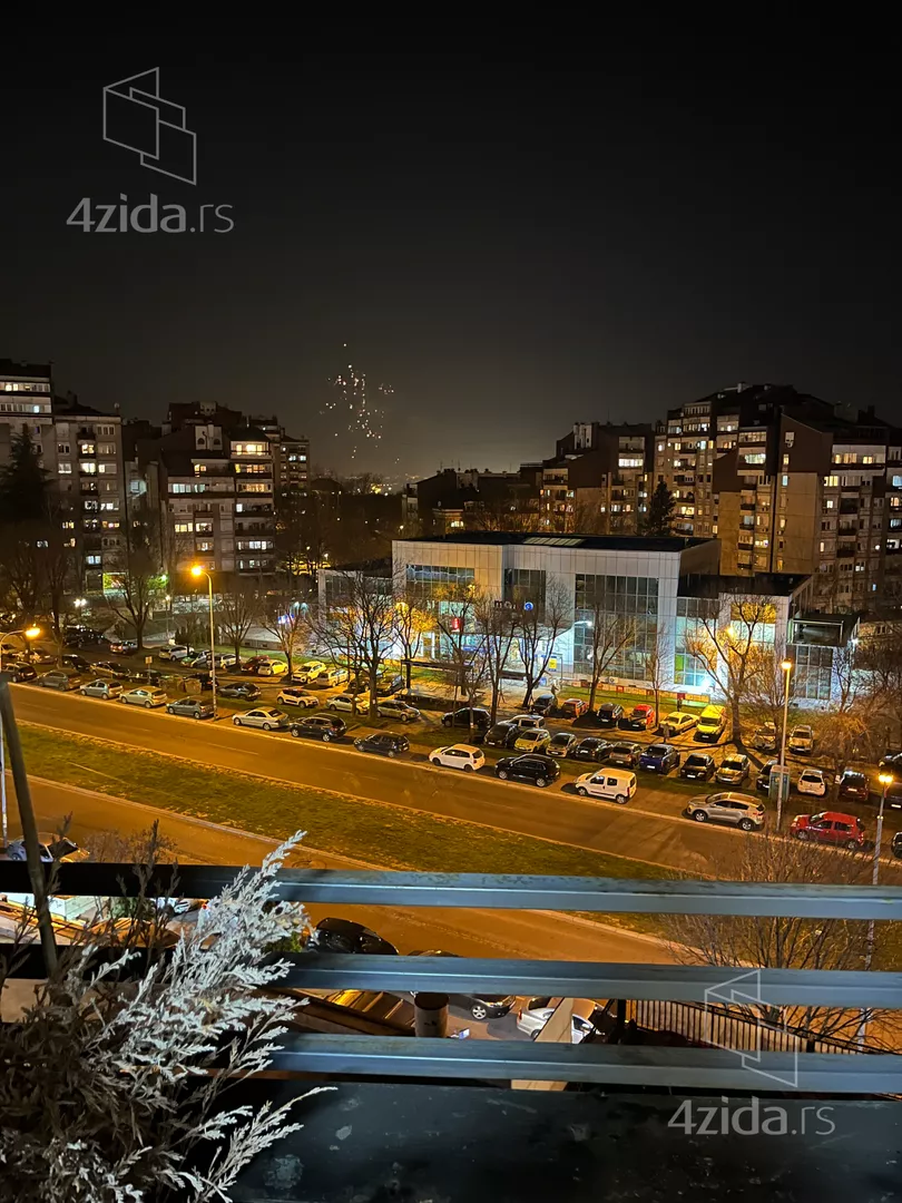 Garsonjera | 4zida