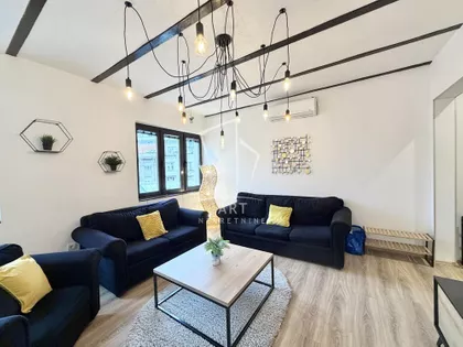 Maršala Birjuzova | 4zida.rs