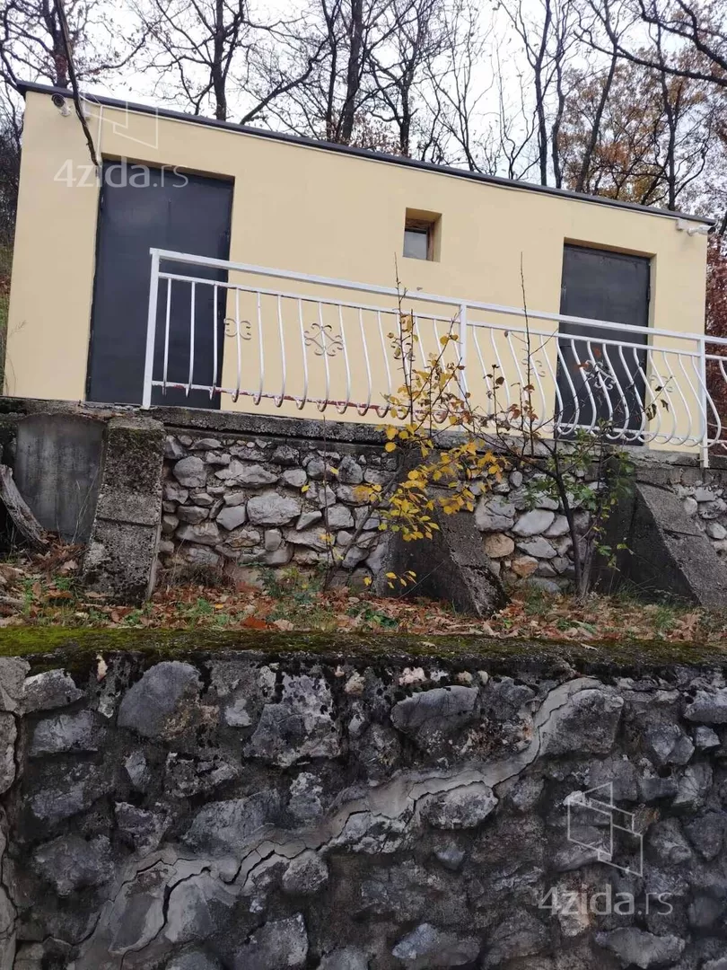 3-etažna kuća | 4zida