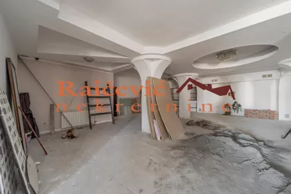 Labudovo brdo | 4zida.rs