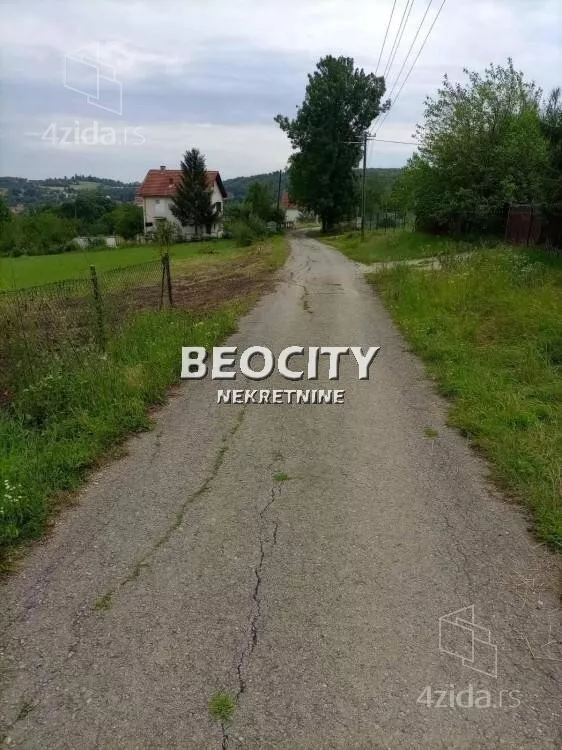 Plac | 4zida