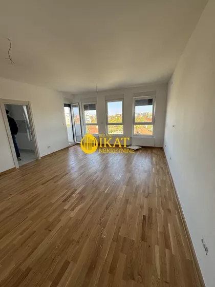 Karađorđeva | 4zida.rs