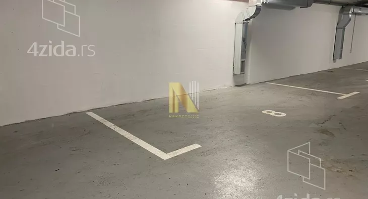 Garaža/Parking | 4zida