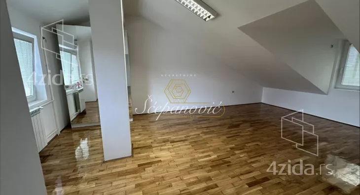 Kancelarija | 4zida