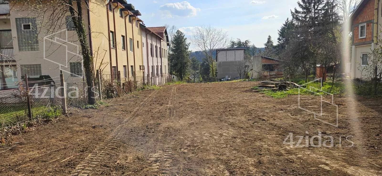 Građevinsko zemljište | 4zida