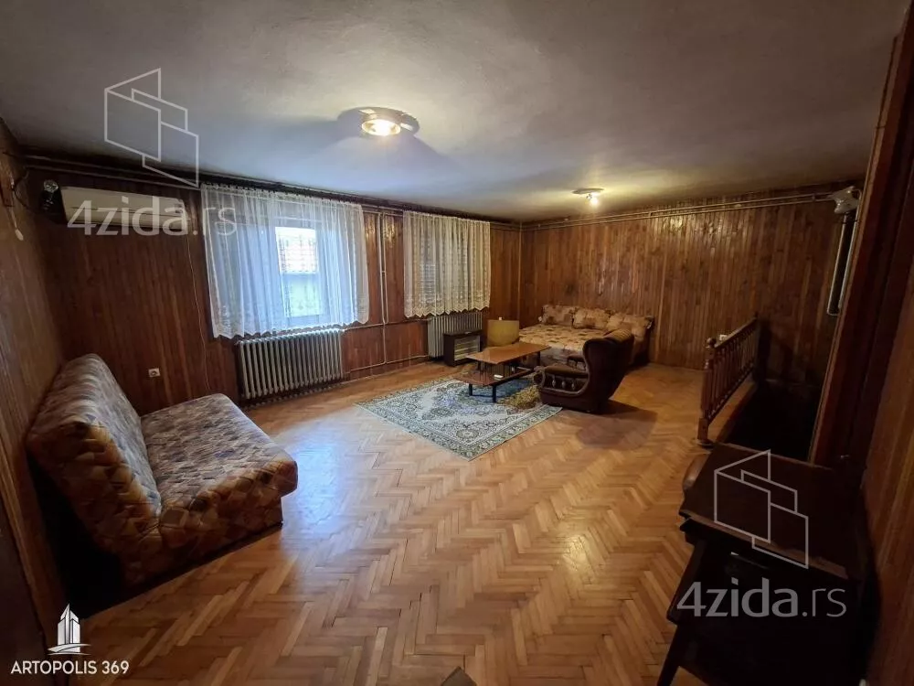 3-etažna kuća | 4zida