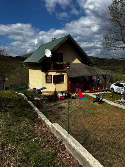 Momira Lazarevića-Buca 117 | 4zida.rs