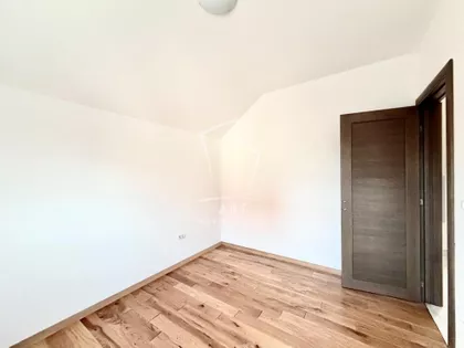 Kikindska | 4zida.rs