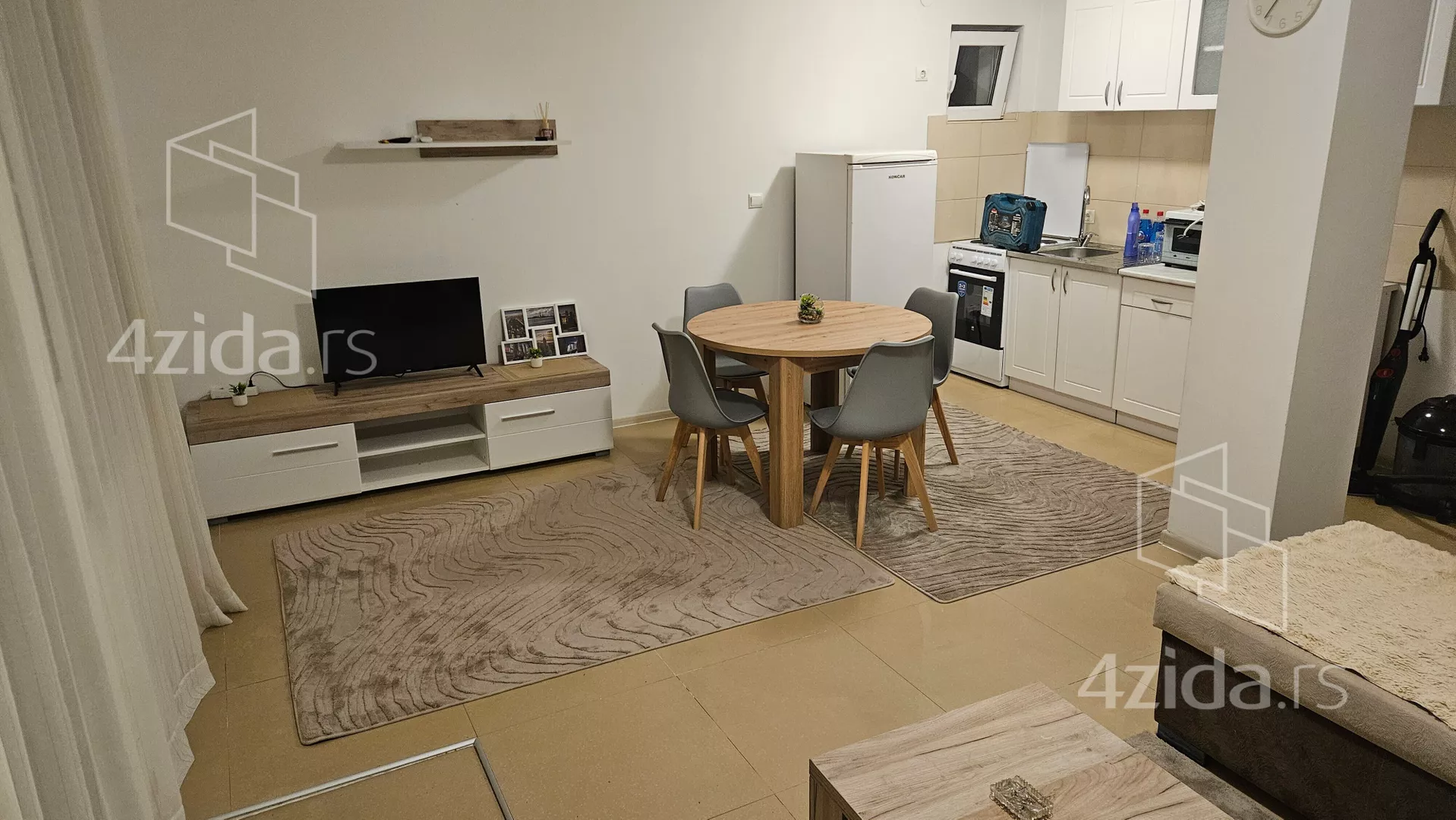 Сдается трехкомнатная квартира, Orašačka 1, 350€, 64m² — фото