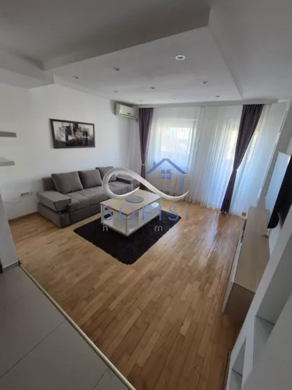 Kopernikova | 4zida.rs