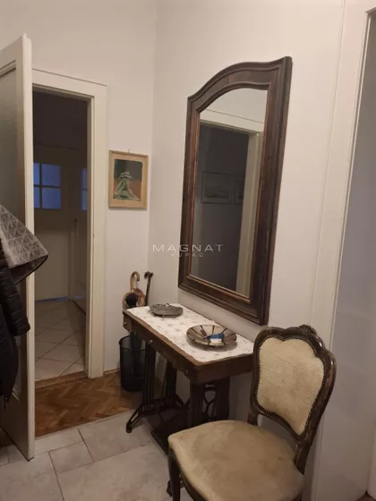 Karađorđev Trg | 4zida.rs