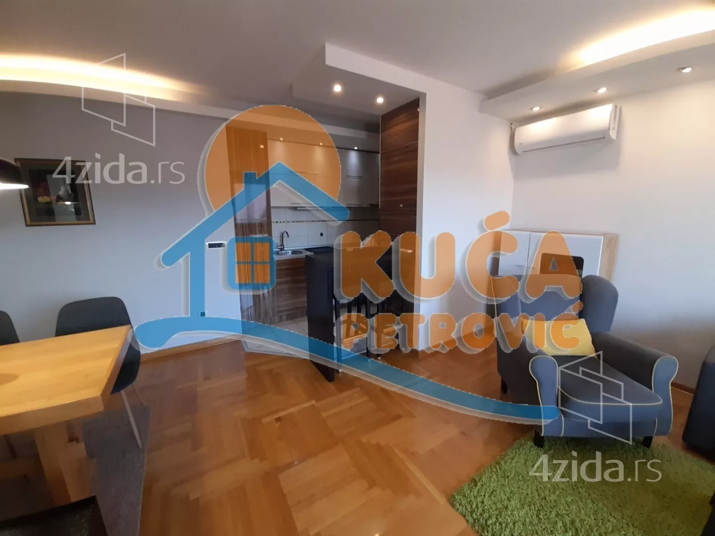 Dvoiposoban stan | 4zida