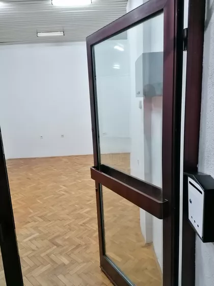 Božidarčeva 24 | 4zida.rs