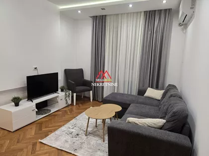 Hadži Ruvimova | 4zida.rs