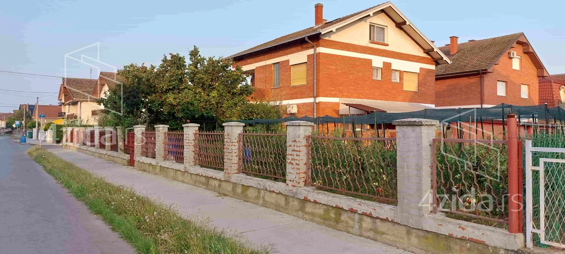 3-etažna kuća | 4zida