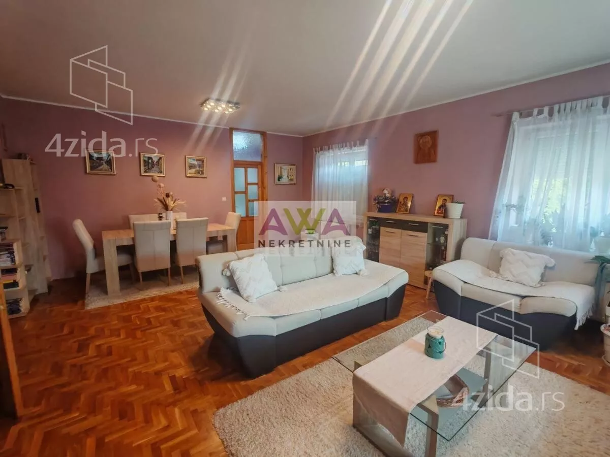 Kuća | 4zida
